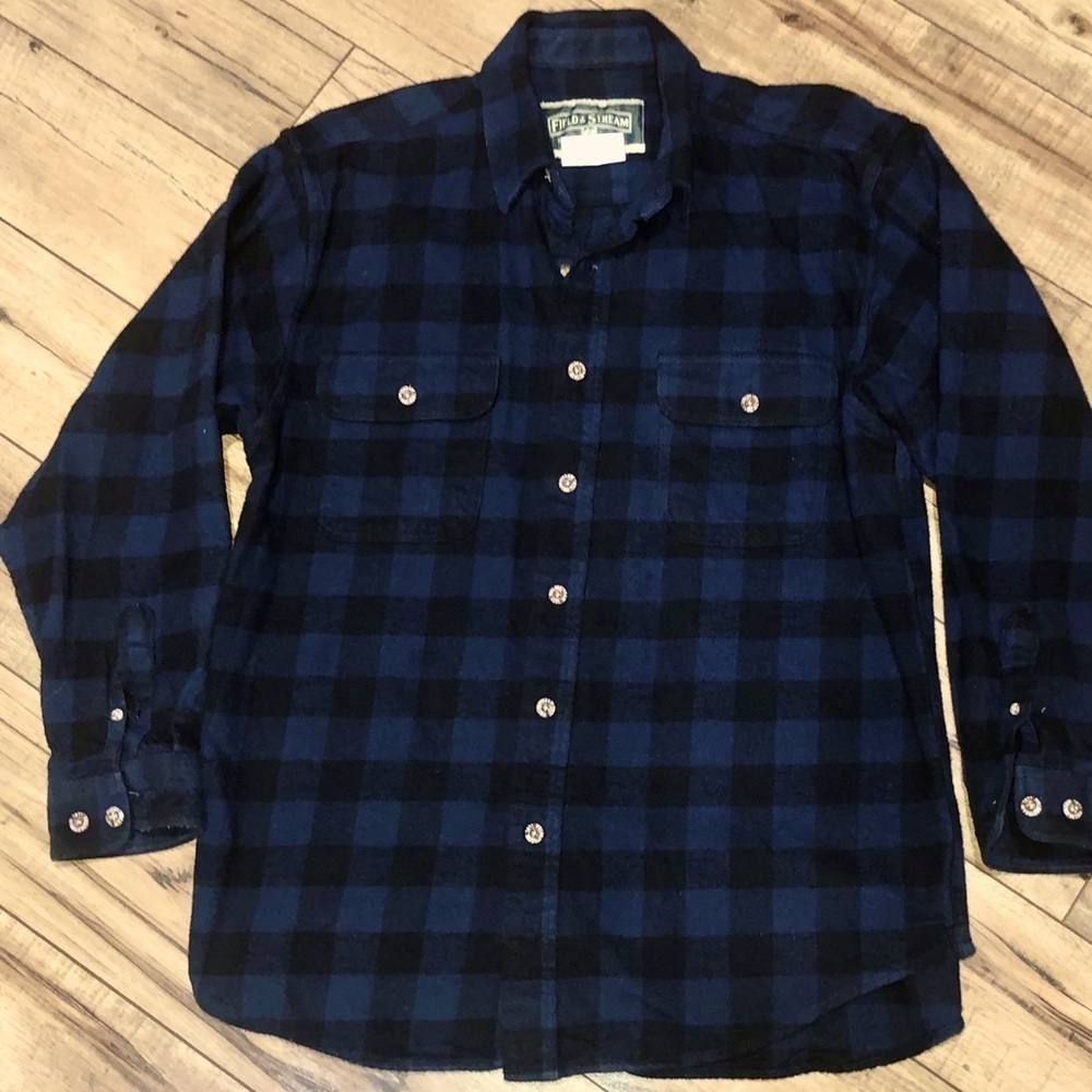 Field & Stream Blue and Black Plaid Flannel Size Large
